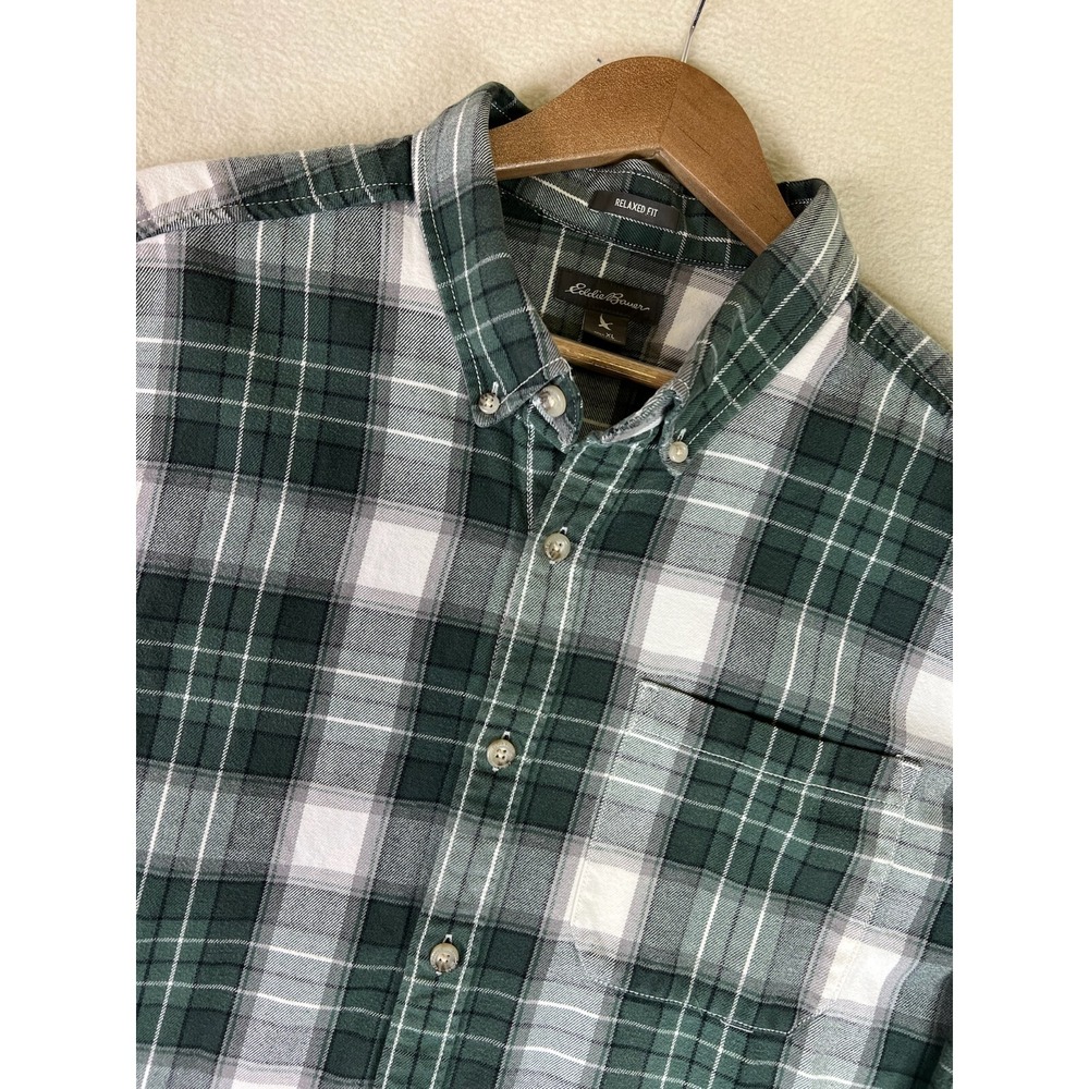 Eddie Bauer Mens XL Relaxed Fit Green‎ Plaid Button Down Cotton Casual Shirt